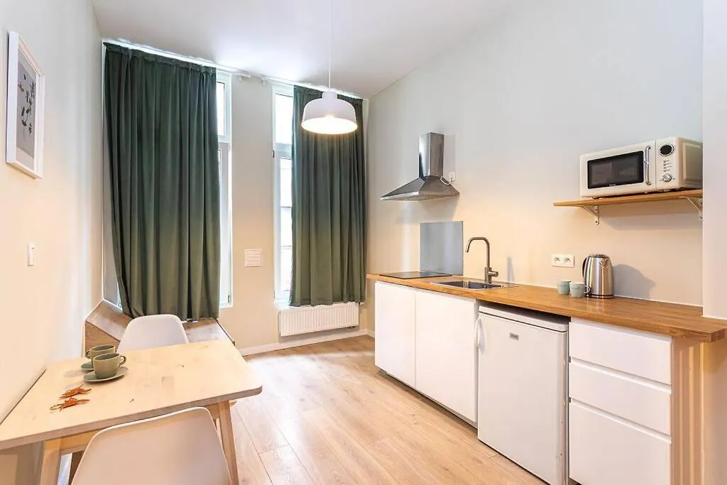 Van Lerius Studio Antwerp Apartment