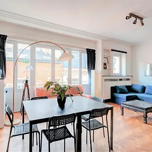 Apartment Cozy On Location In, Antwerpen